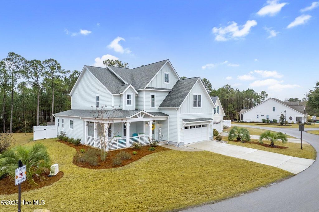 Photo of 117 Everett Park Trail, Holly Ridge, NC 28445 (MLS # 100488919)