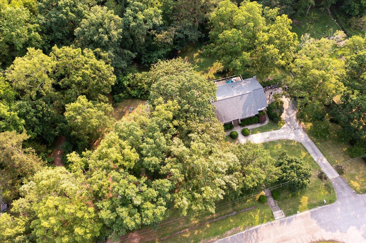 570 Wallace-Wells Circle