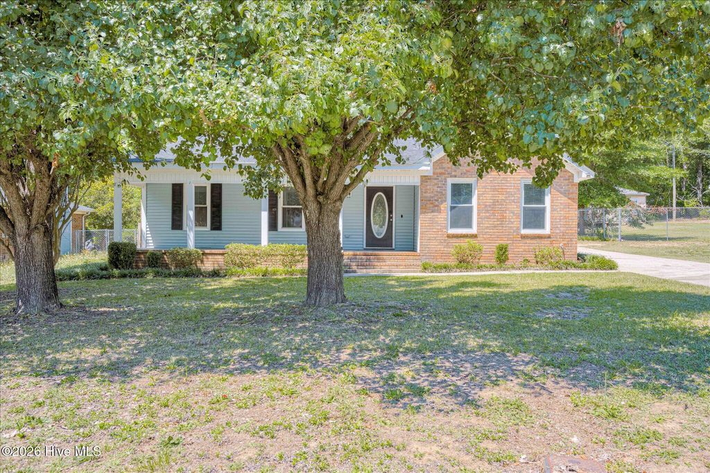 Photo of 4327 Parkwood Drive, Augusta, GA 30906 (MLS # 100575617)