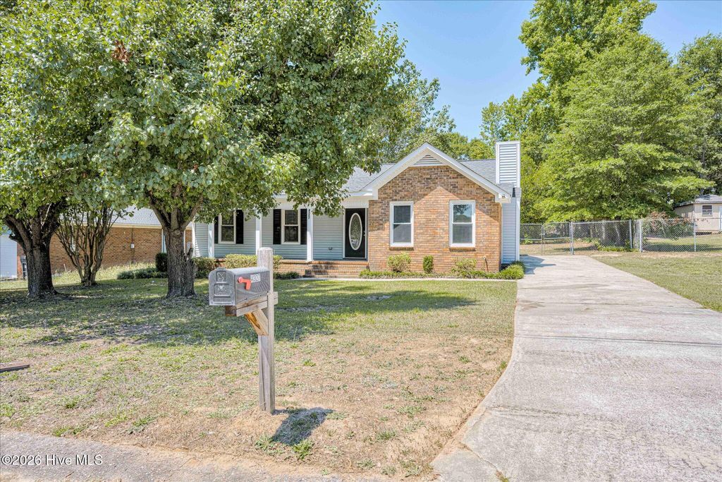 Photo of 4327 Parkwood Drive, Augusta, GA 30906 (MLS # 100575617)