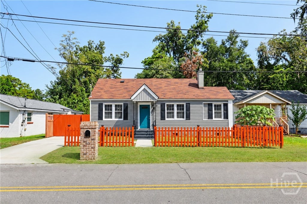 Photo of 3106 Falligant Avenue, Thunderbolt, GA 31404 (MLS # SA365303)