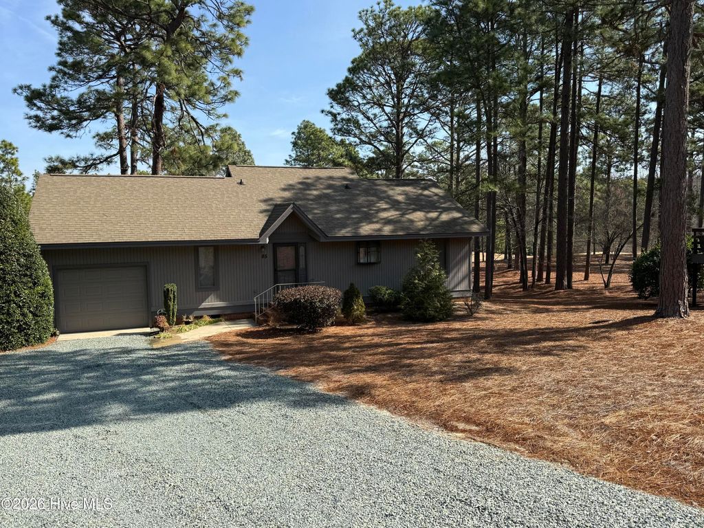 Photo of 85 Brandon Trail, Pinehurst, NC 28374 (MLS # 100563358)