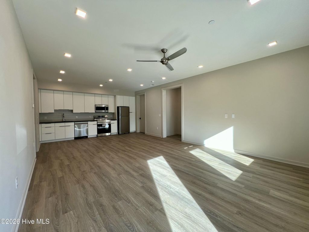 Photo of 1108 Castle Street #102, Wilmington, NC 28401 (MLS # 100547268)