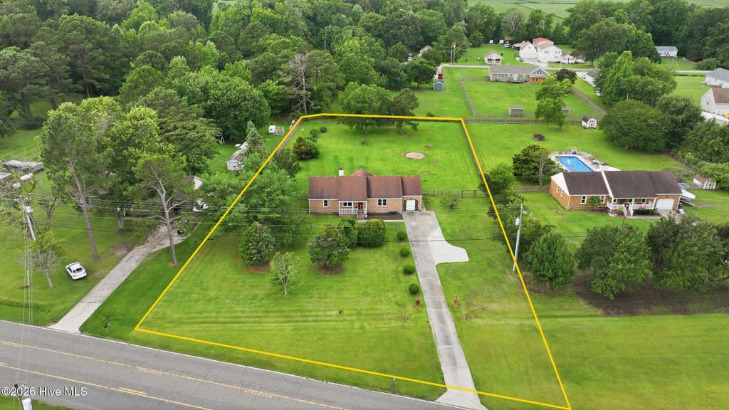 Photo of 196 Baxter Grove Road, Moyock, NC 27958 (MLS # 100585984)