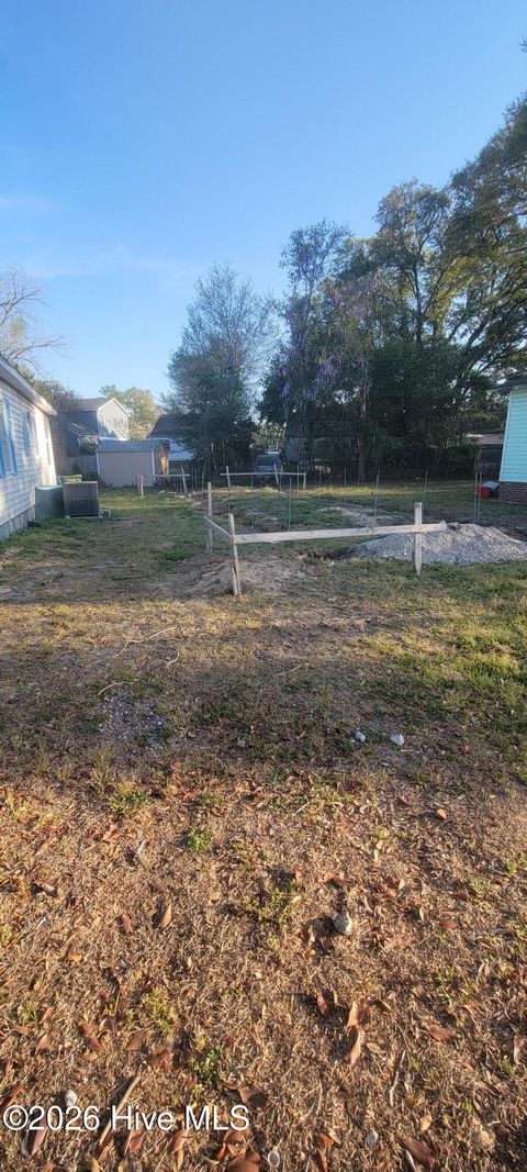 Tiny photo for 208 Tennessee Avenue, Wilmington, NC 28401 (MLS # 100558395)