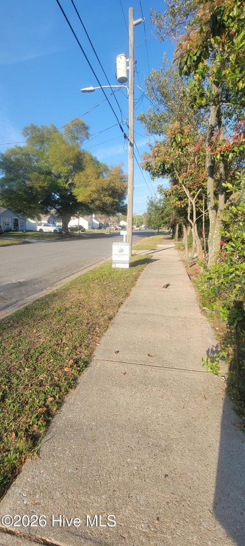 Tiny photo for 208 Tennessee Avenue, Wilmington, NC 28401 (MLS # 100558395)
