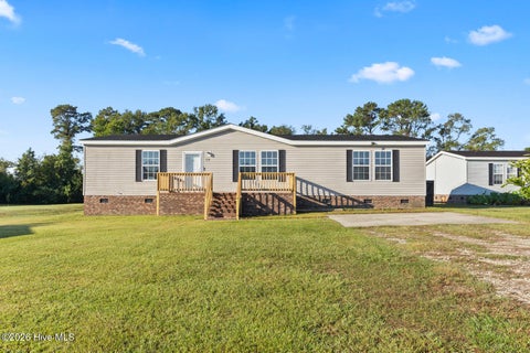 Tiny photo for 118 Cypress Knee Drive, Richlands, NC 28574 (MLS # 100610568)