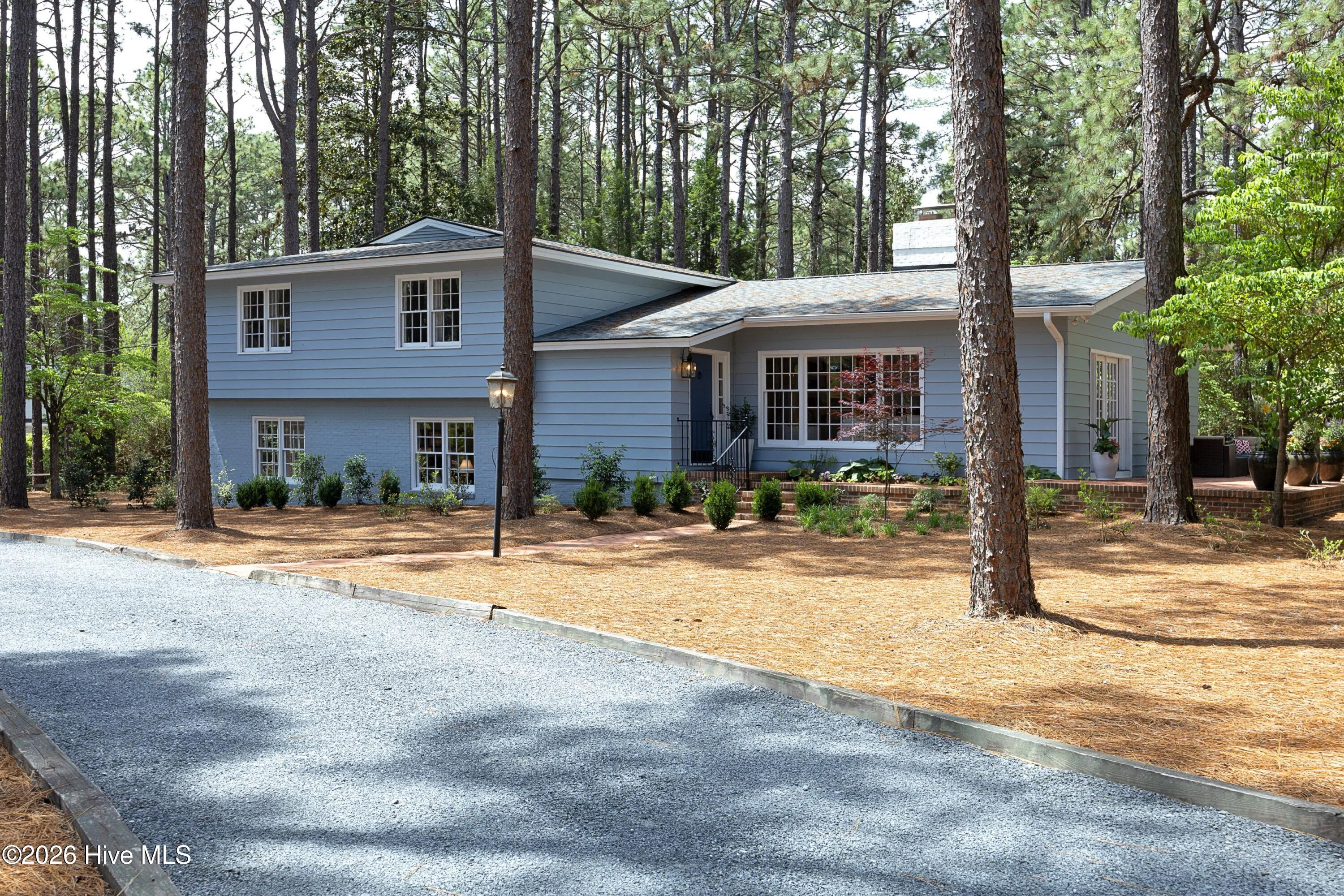 45 Huntington Valley Drive