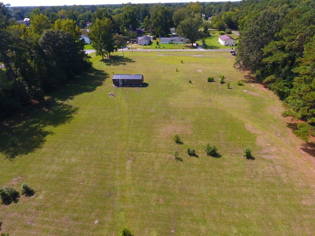 Photo of 91 Bynum Avenue, Maysville, NC 28555 (MLS # 100613509)
