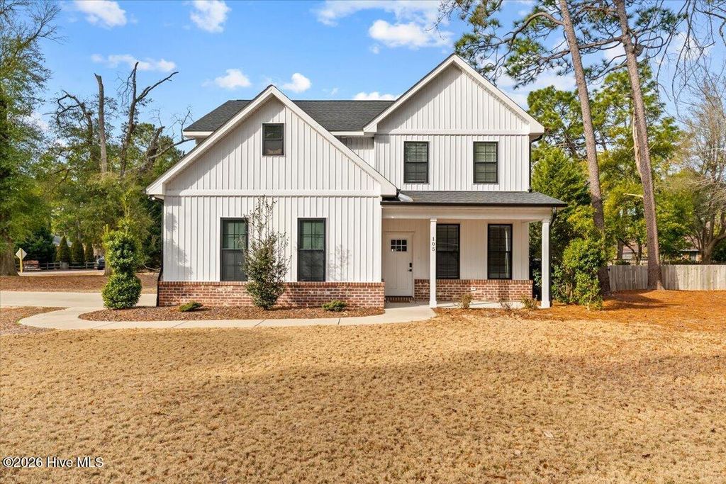 Photo of 105 Tamarisk Lane, Pinehurst, NC 28374 (MLS # 100552730)