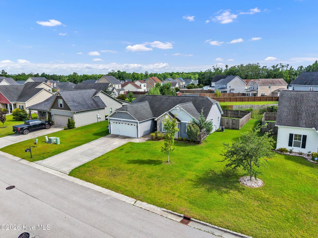 Photo of 511 New Hanover Trail, Jacksonville, NC 28546 (MLS # 100589286)