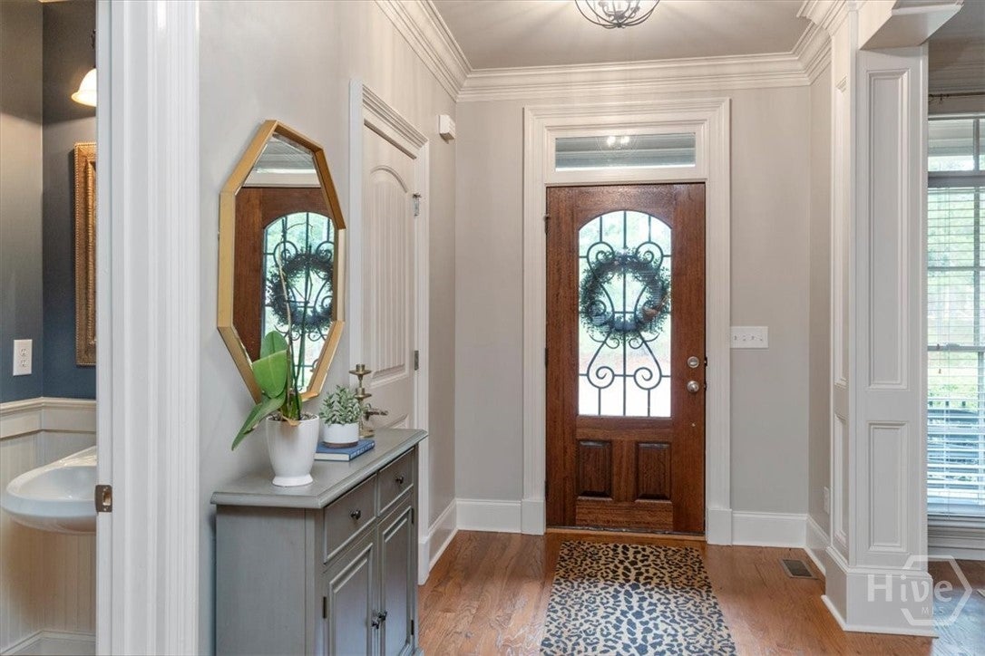 1142 Rowan Oak Circle
