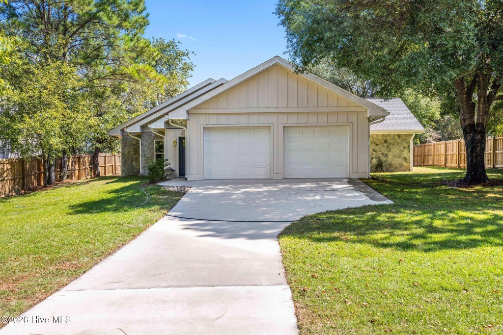Photo of 6033 Shiloh Drive, Wilmington, NC 28409 (MLS # 100549199)