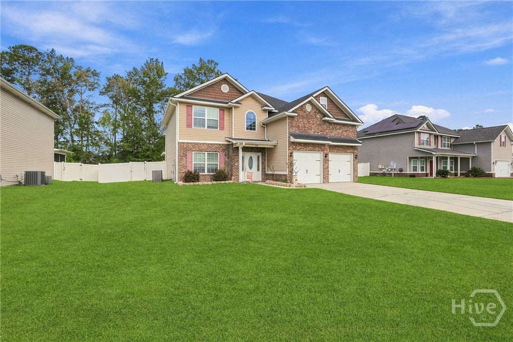 Photo of 917 Oak Crest Drive, Hinesville, GA 31313 (MLS # SA367255)