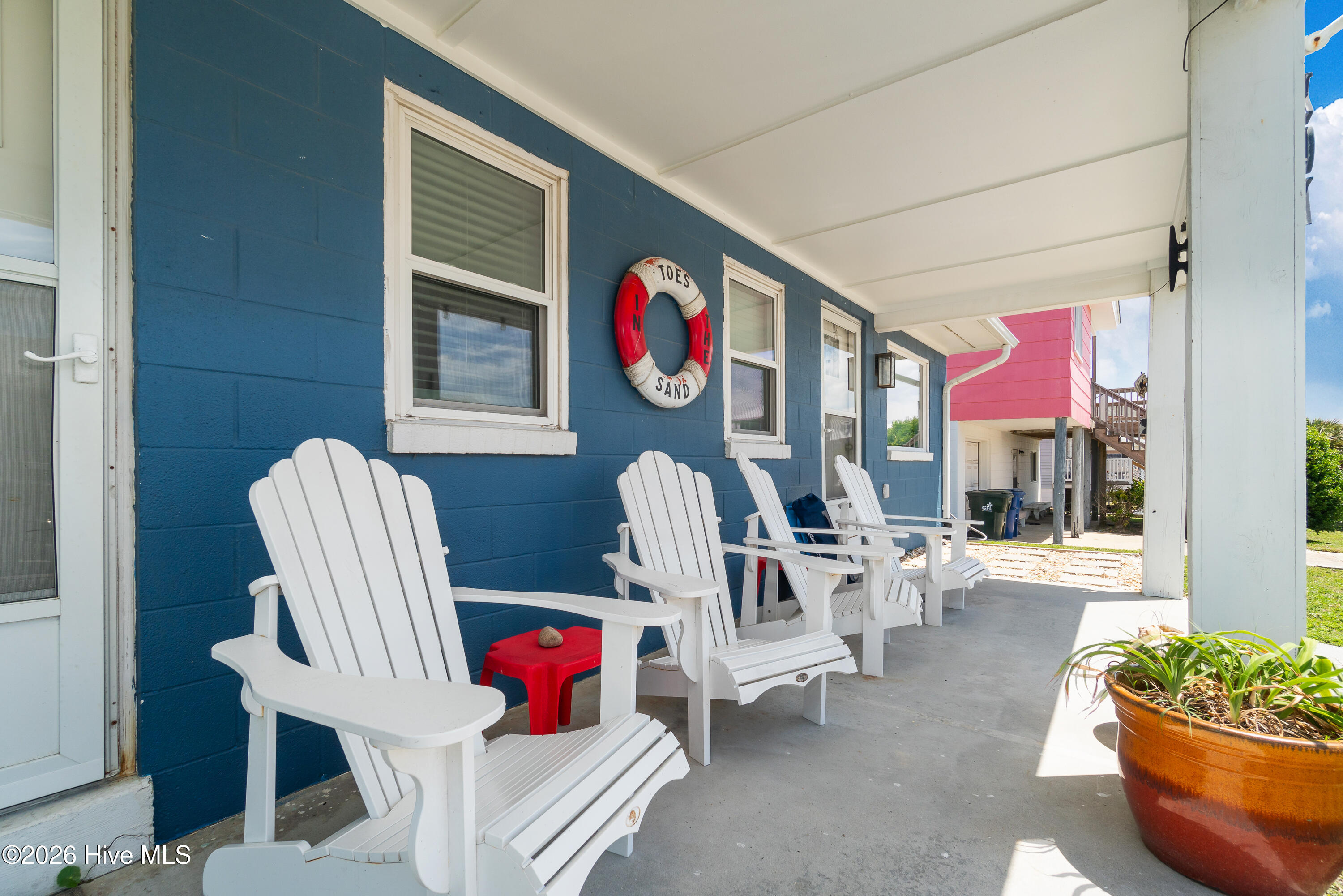 207 E Terminal Boulevard
