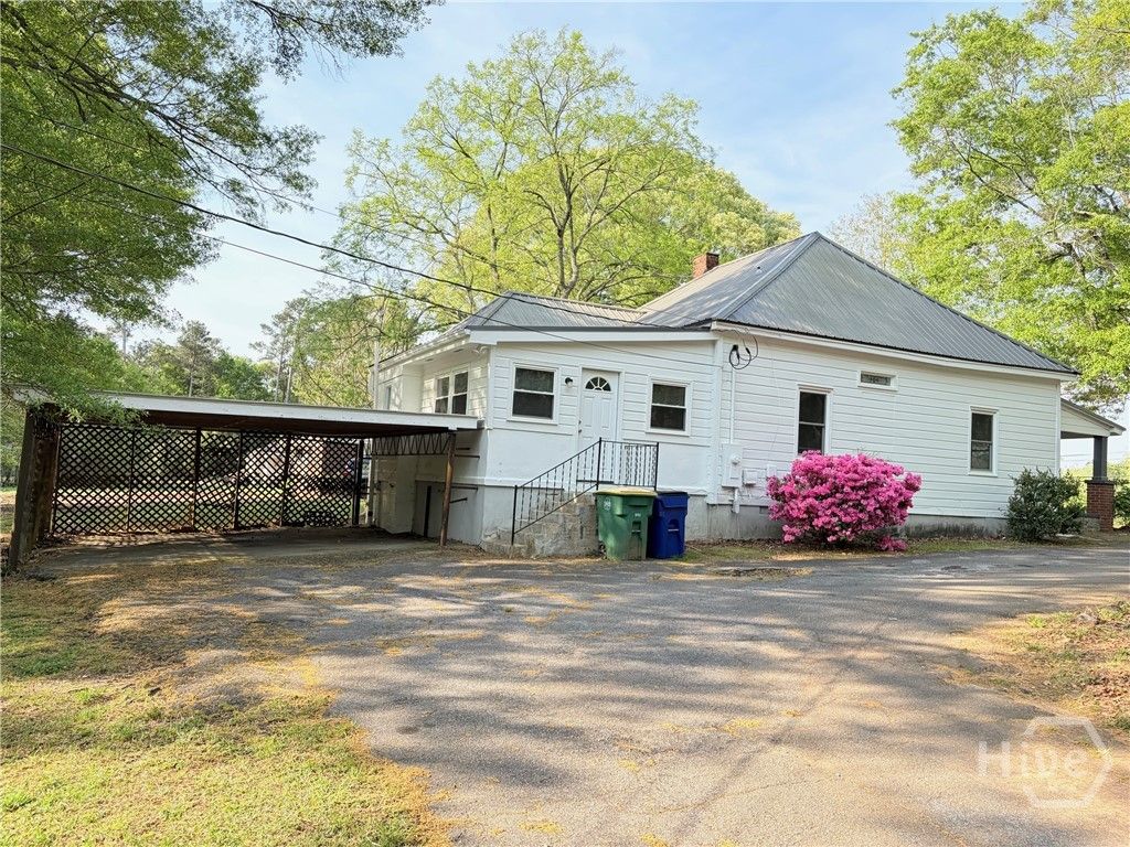 Photo of 101 Whitehead Circle, Athens, GA 30606 (MLS # CL353198)