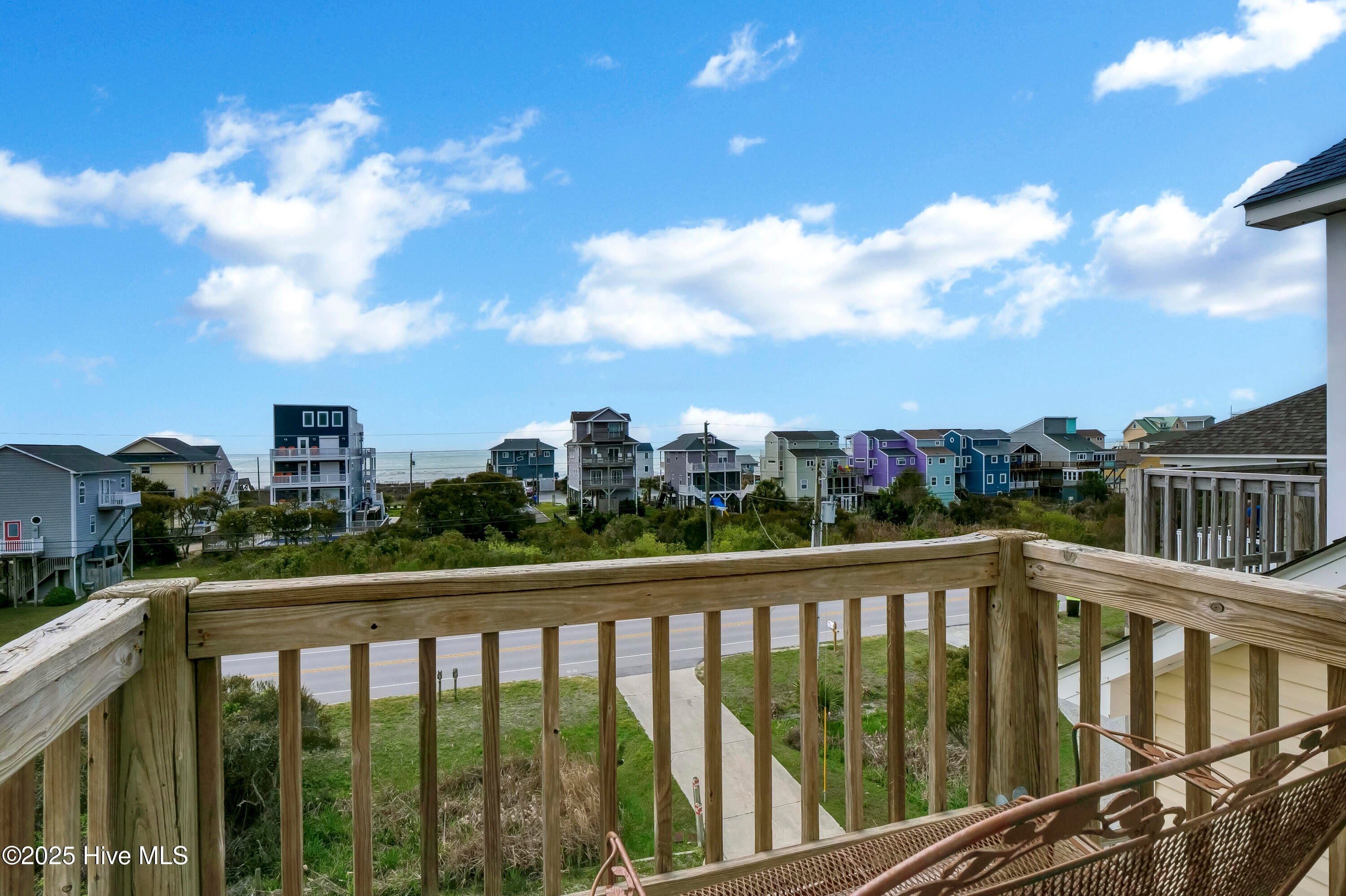 3145 Island Drive