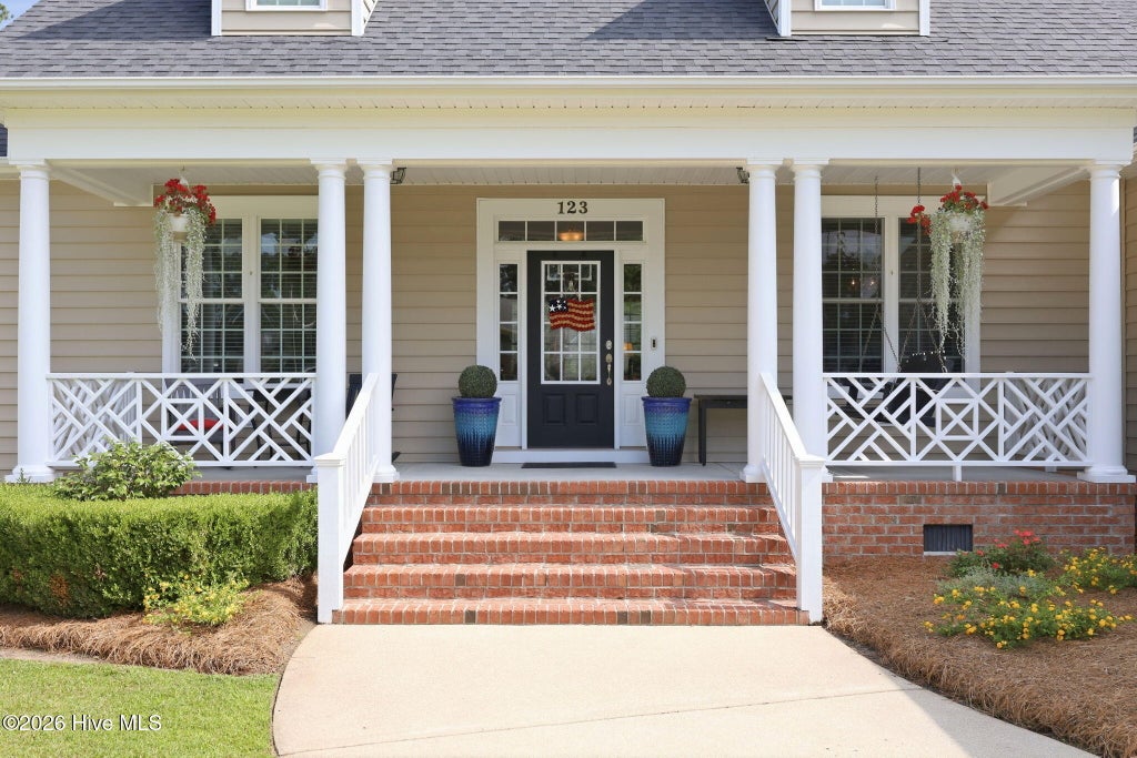 Photo of 123 Bath Circle, Washington, NC 27889 (MLS # 100586787)