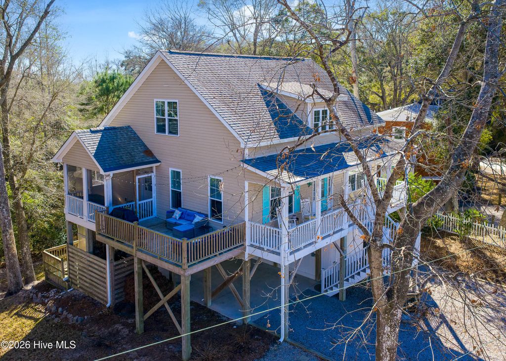 Photo of 1679 Hemingway Drive SW, Ocean Isle Beach, NC 28469 (MLS # 100551312)