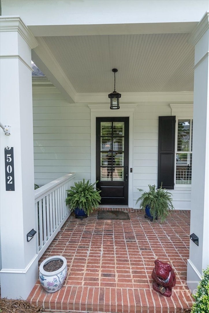 502 Navan Lane