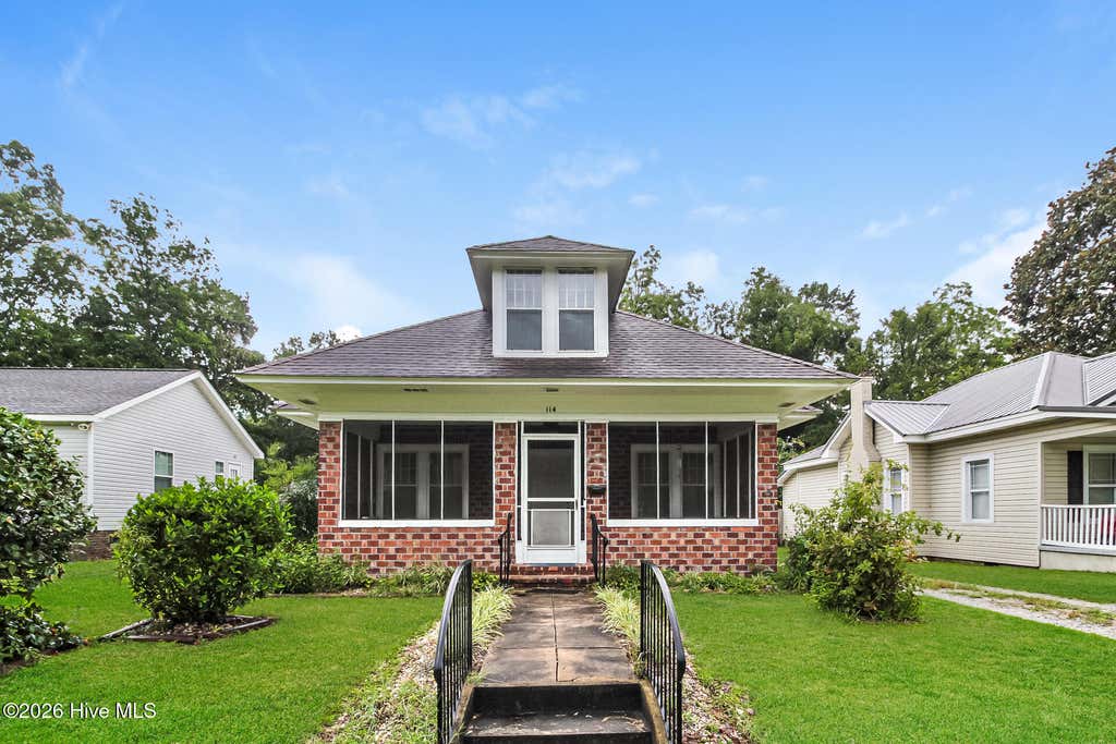 Photo of 114 E Clay Street, Whiteville, NC 28472 (MLS # 100595600)