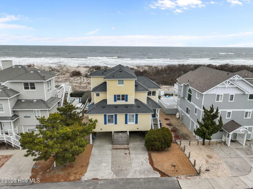 701 Spinnaker Arch, photo 1 of 29