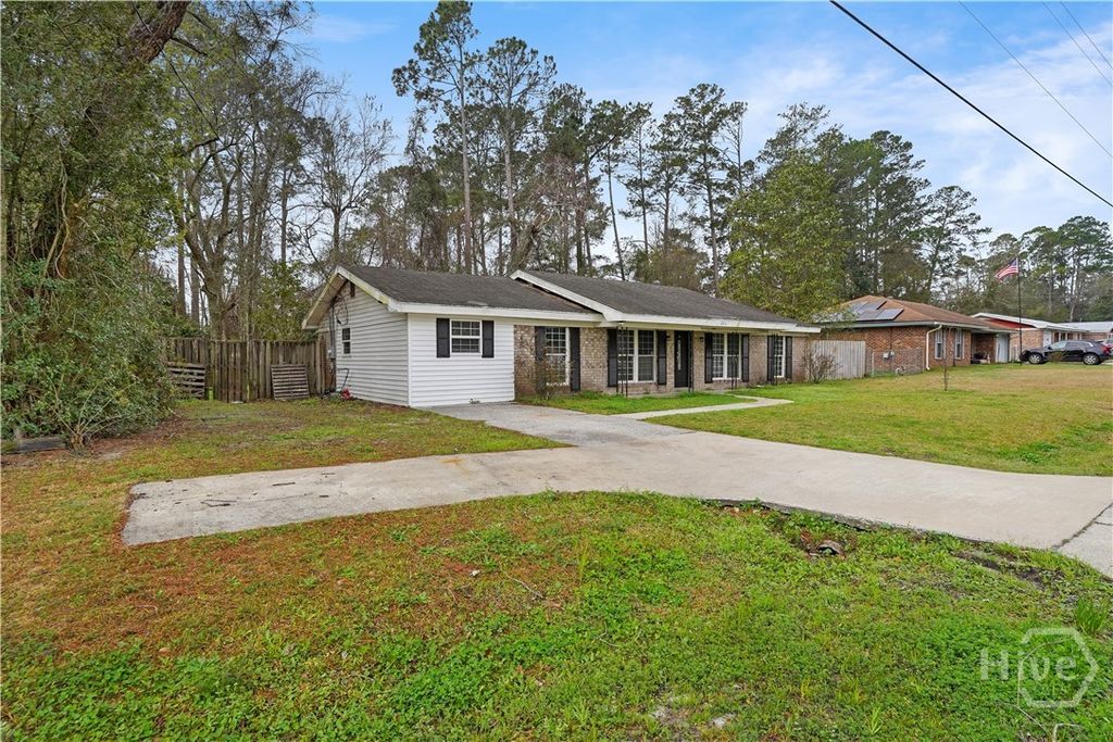 Photo of 306 Floyd Street, Hinesville, GA 31313 (MLS # SA350627)