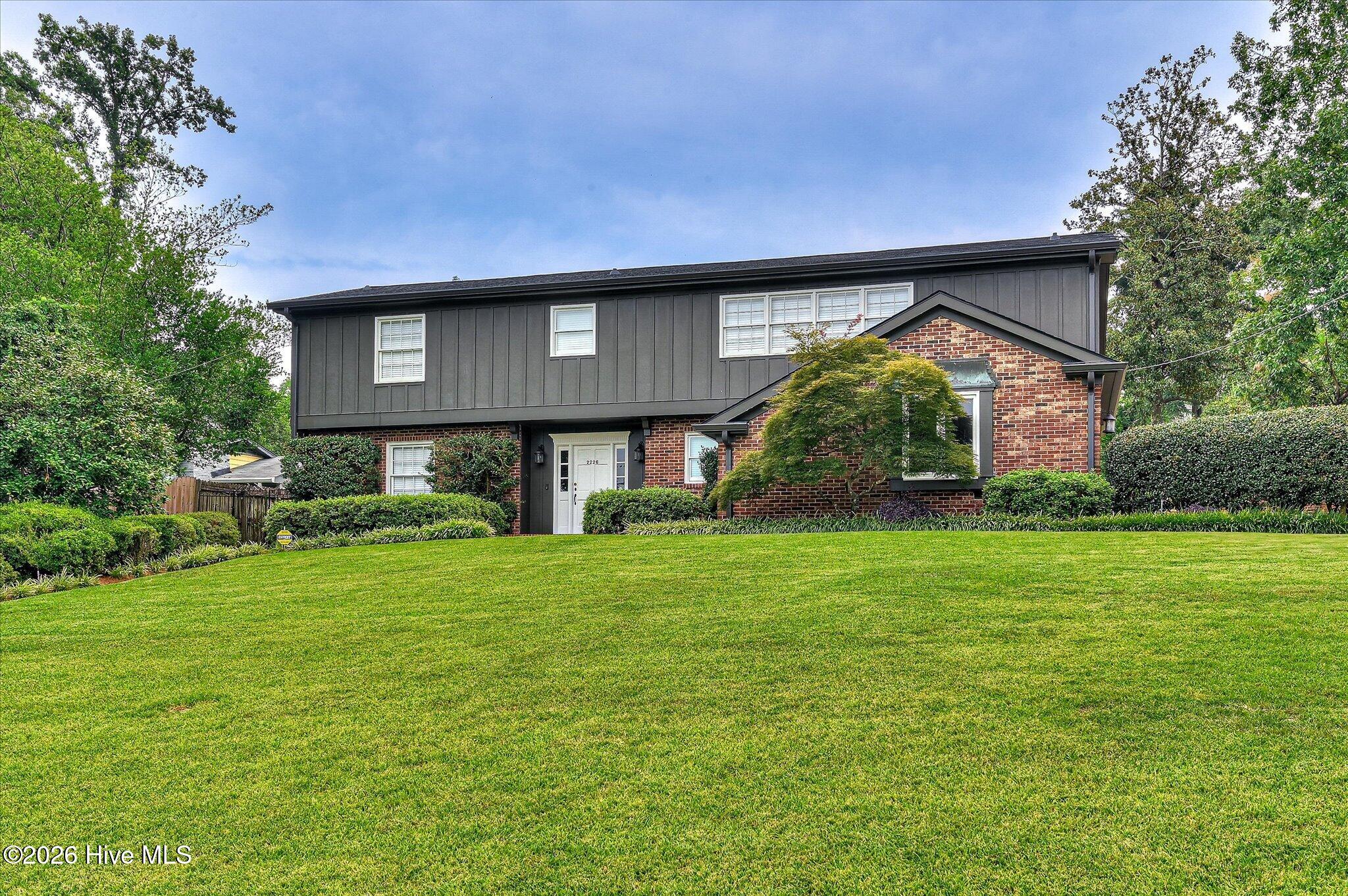 2226 Huntington Road