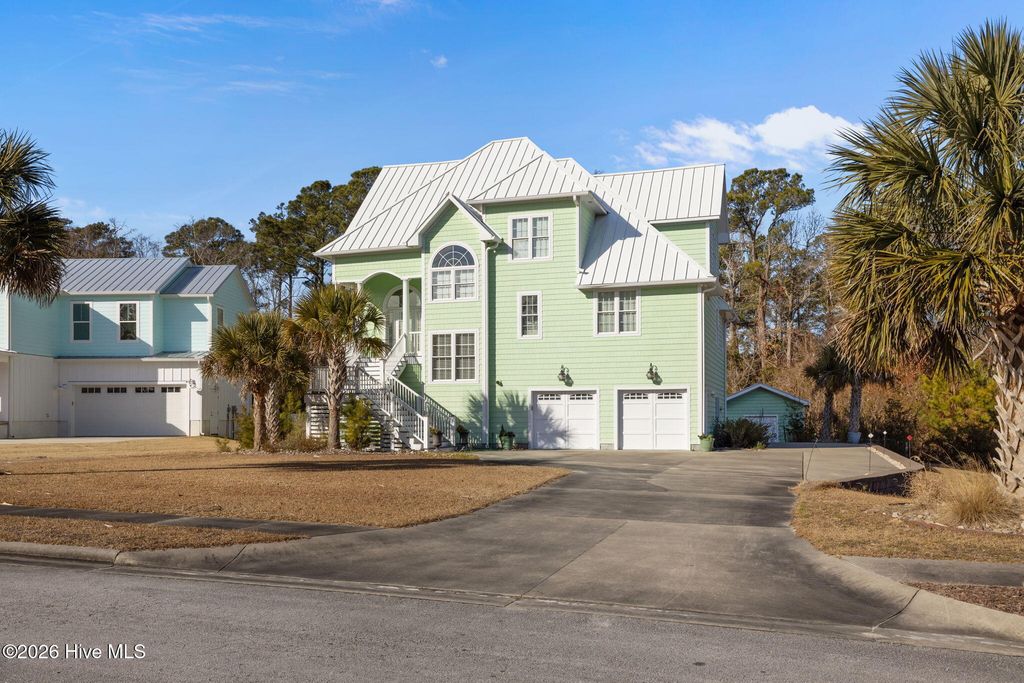 Photo of 109 Key West Lane, Newport, NC 28570 (MLS # 100551444)