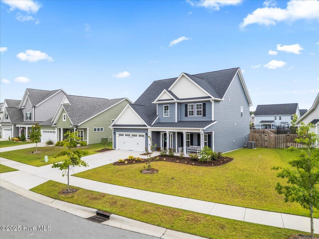 Photo of 207 W Yellow Lois Drive, Hampstead, NC 28443 (MLS # 100559714)