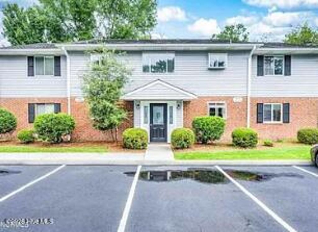 Photo of 4525 Kimberly Way, Wilmington, NC 28403 (MLS # 100554776)