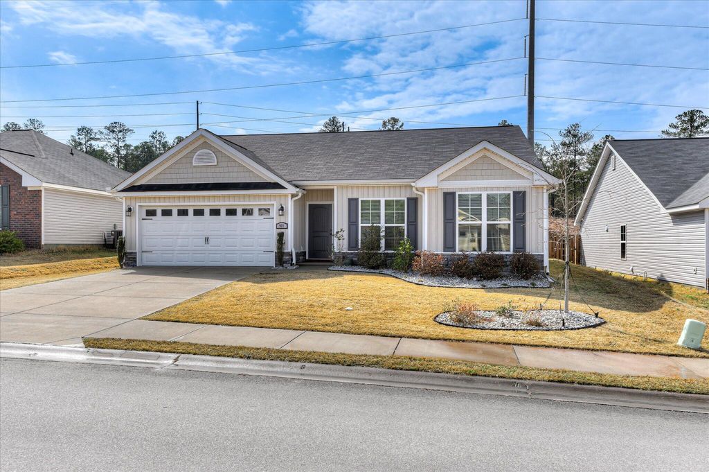 Photo of 911 Goodale Drive, Augusta, GA 30909 (MLS # 552443)