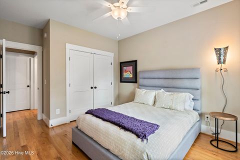 Tiny photo for 512 S 18th Street, Wilmington, NC 28403 (MLS # 100559933)