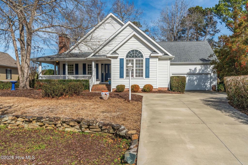 Photo of 6842 Glass Pond Court SW, Ocean Isle Beach, NC 28469 (MLS # 100549552)