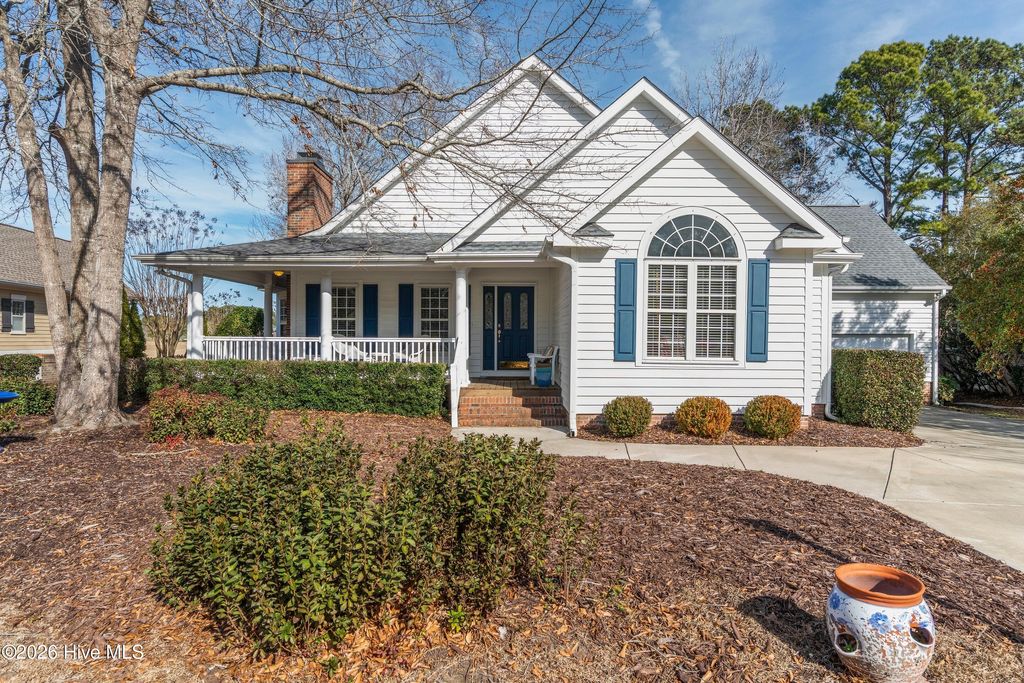 Photo of 6842 Glass Pond Court SW, Ocean Isle Beach, NC 28469 (MLS # 100549552)