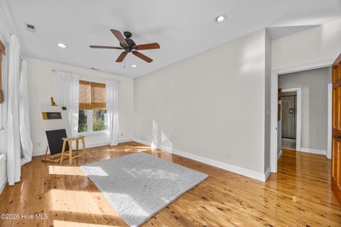 Tiny photo for 707 N Green Tee Road, Hampstead, NC 28443 (MLS # 100610364)