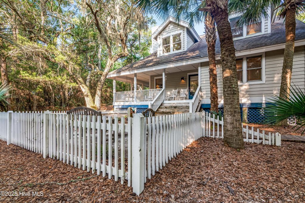 Photo of 20 Fort Holmes Trail, Bald Head Island, NC 28461 (MLS # 100510045)
