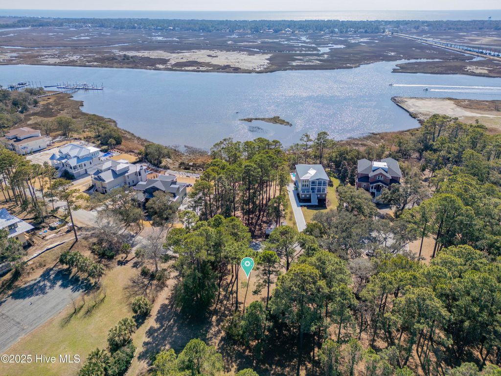 Photo of 4008 Barnes Bluff Drive SE, Southport, NC 28461 (MLS # 100473941)