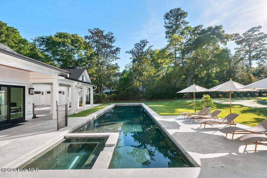 2533 Shandy Lane