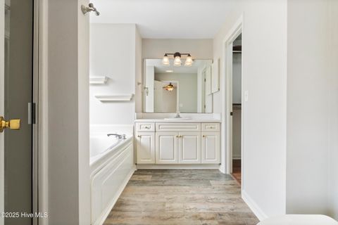 Tiny photo for 906 Litchfield Way #L, Wilmington, NC 28405 (MLS # 100543114)