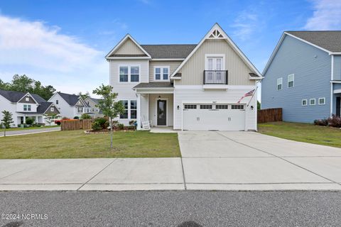 Photo of 907 W Arboria Drive, Hampstead, NC 28443 (MLS # 100567760)