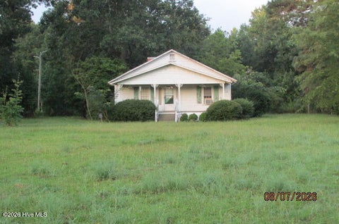 Homes For Sale - 17 Dot Avenue<br/> Lumberton, NC 28360