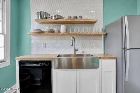 Tiny photo for 317 N 4th Street, Wilmington, NC 28401 (MLS # 100542130)