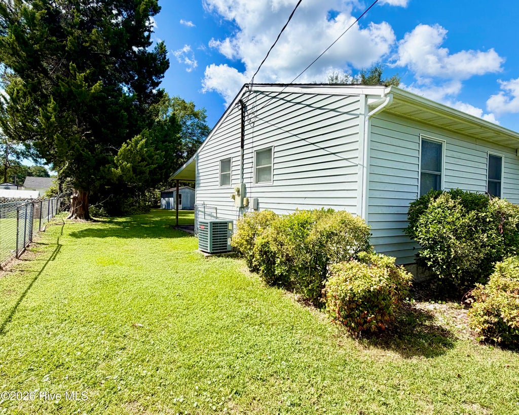 Photo of 2802 Easy Street, Newport, NC 28570 (MLS # 100602021)