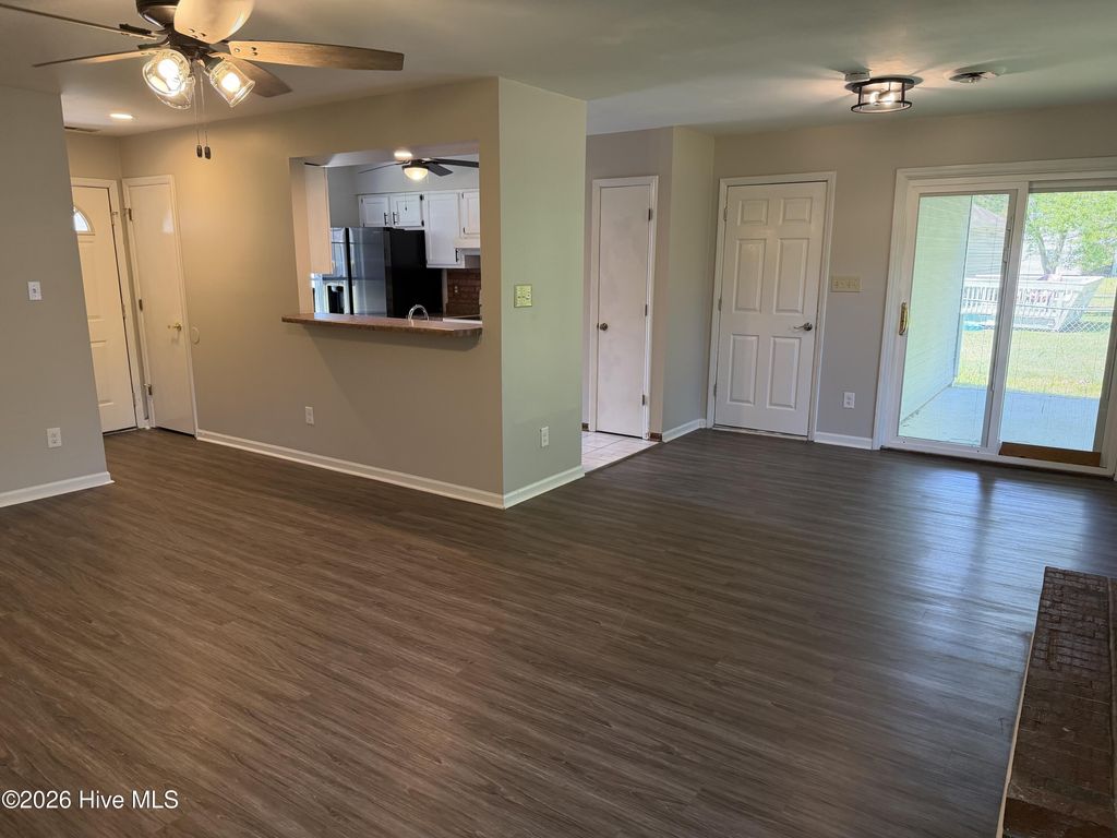 Photo of 203 Woodcrest Court, Jacksonville, NC 28540 (MLS # 100568105)