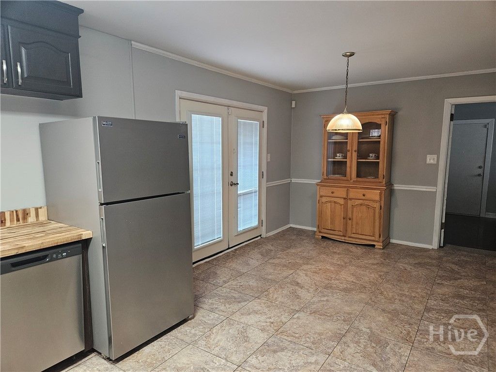 Photo of 302 Wilshire Boulevard, Savannah, GA 31419 (MLS # SA347420)