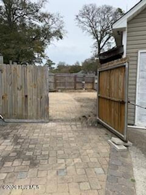 Tiny photo for 632 Trevis Lane, Wilmington, NC 28412 (MLS # 100559893)