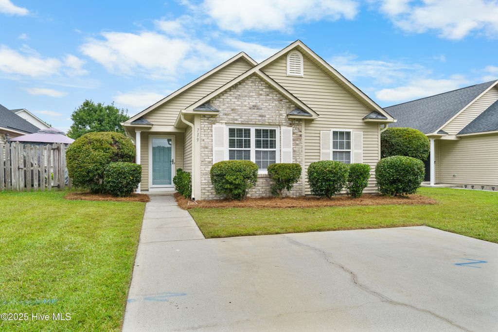 Photo of 719 Grathwol Drive, Wilmington, NC 28405 (MLS # 100531381)