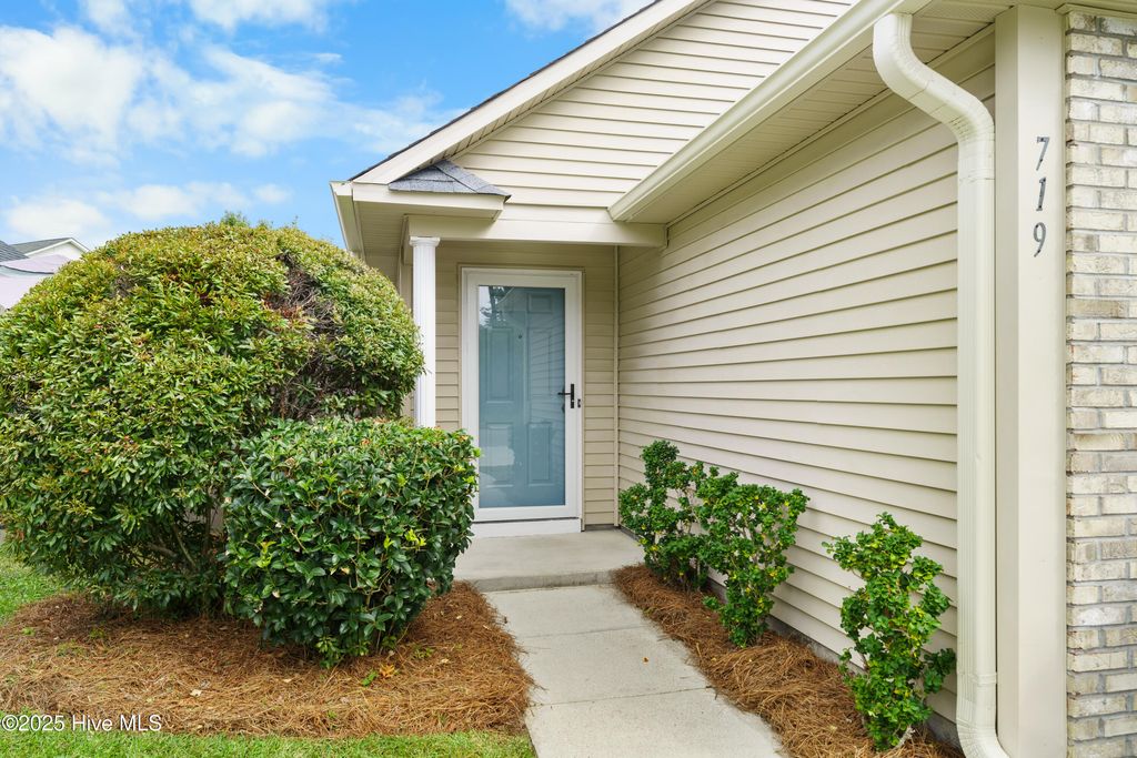Photo of 719 Grathwol Drive, Wilmington, NC 28405 (MLS # 100531381)