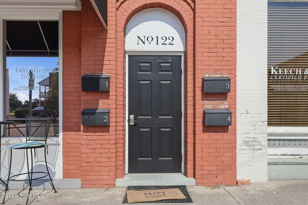 Photo of 122 S Market Street #1, Washington, NC 27889 (MLS # 100596597)